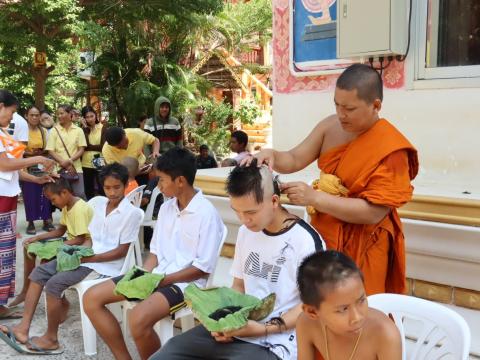 โครงการบรรพชาสามเณรภาคฤดูร้อนเฉลิมพระเกียรติสมเด็จพระเจ้าอยู่หัว