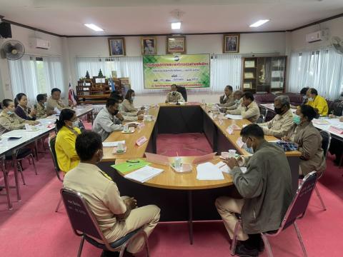 ภาพถ่ายการประชุมสภาองค์การบริหารส่วนตำบลส้มป่อย สมัยแรก