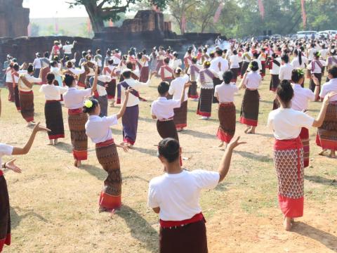 พิธีบวงสรวงปราสาทหนองหงส์ ประจำปี 2567